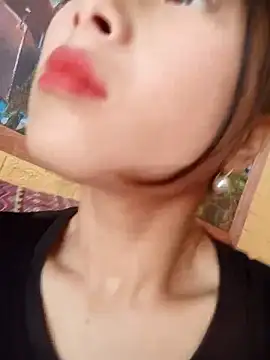 ly325129lt nude strip on cam for live sex video chat