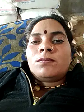 Madhbihot nude strip on cam for live sex video chat