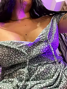 _MadiLee_ nude strip on cam for live sex video chat