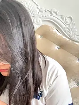 Miu2k5 nude strip on cam for live sex video chat