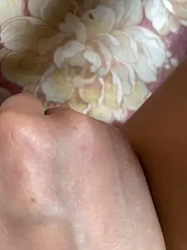 Ni_squirt20 nude strip on cam for live sex video chat