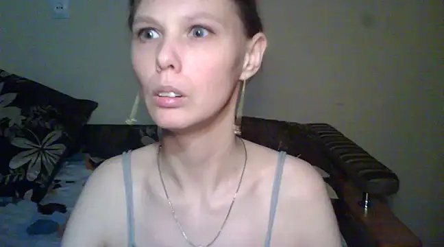Nika_Shiny nude strip on cam for live sex video chat
