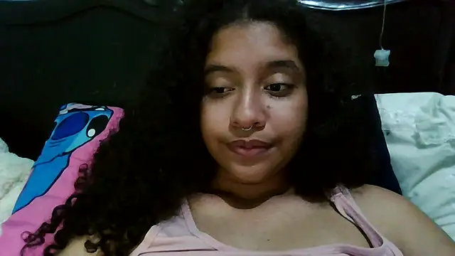 perlamor nude strip on cam for live sex video chat