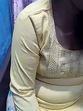 PRACHI_GUPTA nude strip on cam for live sex video chat