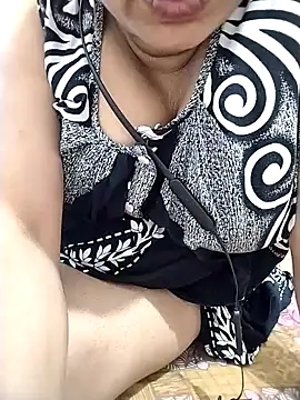 Prittyeyess5775 nude strip on cam for live sex video chat