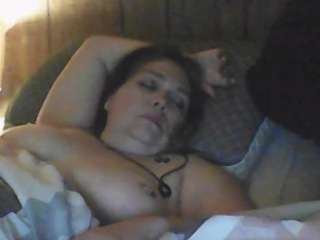Pucbuny nude in Live Sex Cam Girls Room