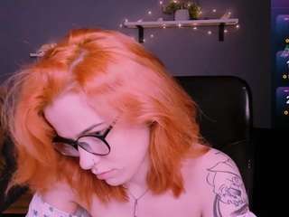 samantha-dream nude in Live Sex Cam Girls Room