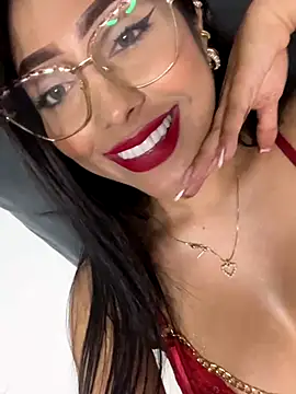 Samara___ nude strip on cam for live sex video chat
