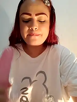 spurts-of-desire nude strip on cam for live sex video chat
