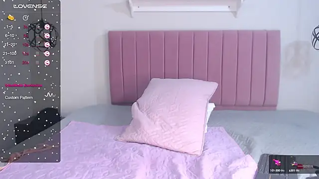 sweett_taylor nude strip on cam for live sex video chat