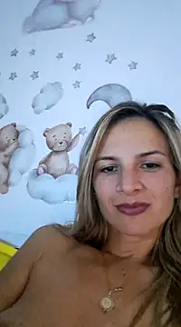 USA_LOVE nude strip on cam for live sex video chat