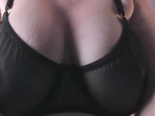 WhoisMolly nude in Live Sex Cam Girls Room
