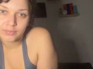 aurababy nude in Live Sex Cam Girls Room