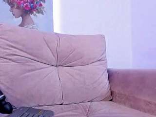 BrianaWilliamss nude in Live Sex Cam Girls Room