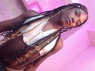 HaileyJoness nude in Live Sex Cam Girls Room