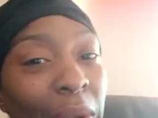 MELONZ nude in Live Sex Cam Girls Room