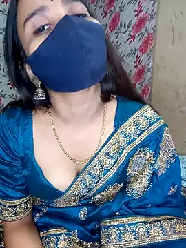 Cute-Tara nude strip on cam for live sex video chat