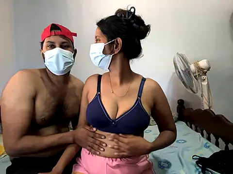 seaxybeasts nude strip on cam for live sex video chat