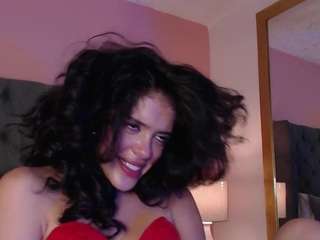 Angelinaross nude in Live Sex Cam Girls Room
