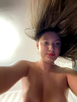 BirdyeLora nude strip on cam for live sex video chat