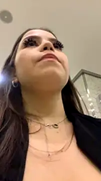 Chloe__Rose nude strip on cam for live sex video chat
