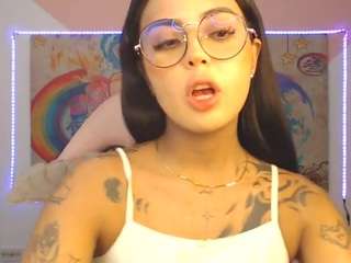 sweetcandyss nude in Live Sex Cam Girls Room