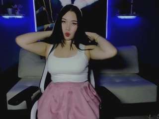 CrystallLee nude in Live Sex Cam Girls Room