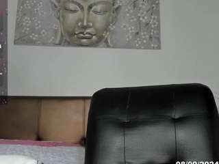 jaddyk-xxx nude in Live Sex Cam Girls Room