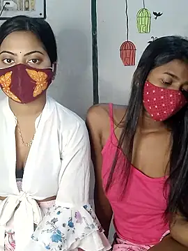 otiliyaa nude strip on cam for live sex video chat