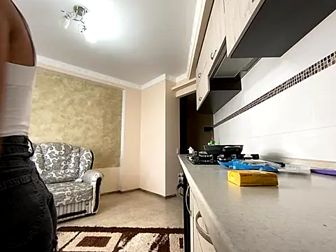 PrincipessaAurora nude strip on cam for live sex video chat
