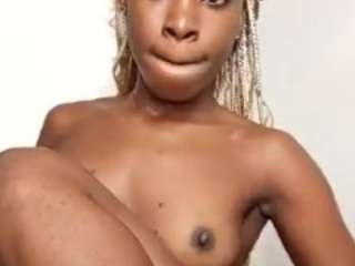 puffyshanti nude in Live Sex Cam Girls Room