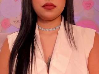 sarawinstone nude in Live Sex Cam Girls Room