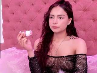 ScarlettMiiller nude in Live Sex Cam Girls Room