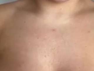 Valentine nude in Live Sex Cam Girls Room