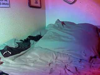 alice-practice nude in Live Sex Cam Girls Room