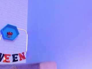 Helen Monroy nude in Live Sex Cam Girls Room