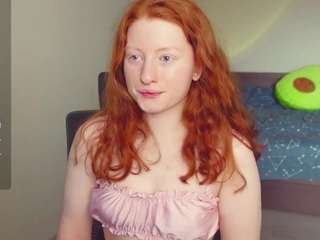 MadisonLynn nude in Live Sex Cam Girls Room