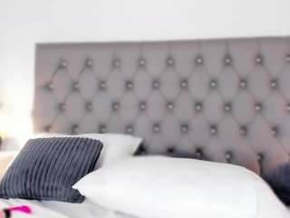 NiaCarterr nude in Live Sex Cam Girls Room