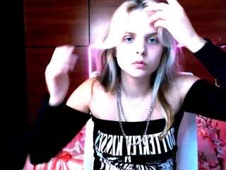 anna-sunshines nude in Live Sex Cam Girls Room