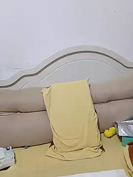 Chestnut023 nude strip on cam for live sex video chat