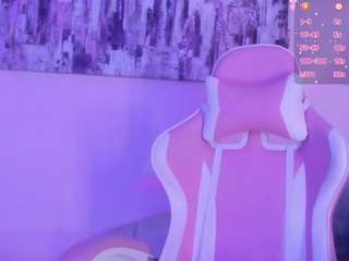 courtny love nude in Live Sex Cam Girls Room