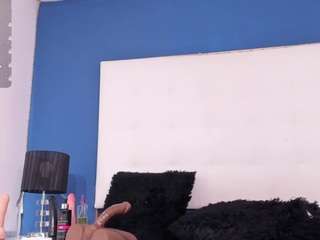 KENDAL, ? nude in Live Sex Cam Girls Room