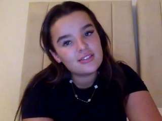maisiesmithxx nude in Live Sex Cam Girls Room