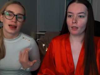 mila-fox1 nude in Live Sex Cam Girls Room