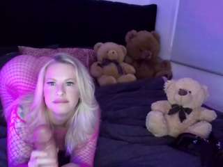 ohhhloulou nude in Live Sex Cam Girls Room