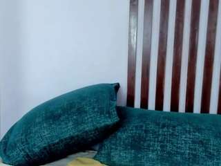 SABRINA-EVANS nude in Live Sex Cam Girls Room