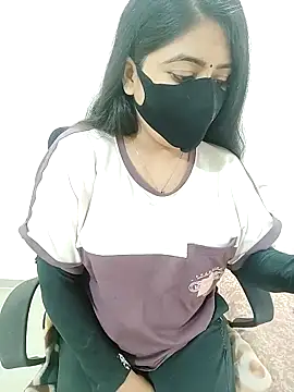 SHUBHI880 nude strip on cam for live sex video chat