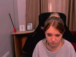 afelia-sweet nude in Live Sex Cam Girls Room
