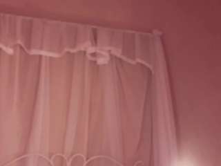 Astra-lis nude in Live Sex Cam Girls Room