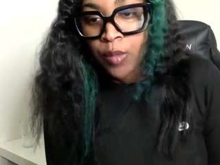 BUTTERSCOTCHBunni nude in Live Sex Cam Girls Room